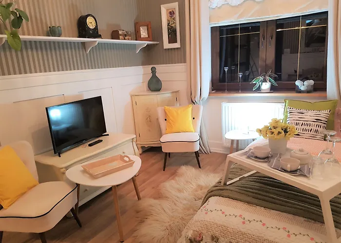 Pokoje Gościnne Magnolia Rooms Serock, Polska