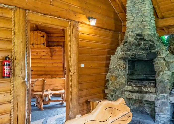 Jaworina- Apartamenty, Domki i Pokoje