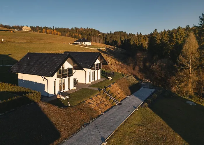 Domek nad zalewem