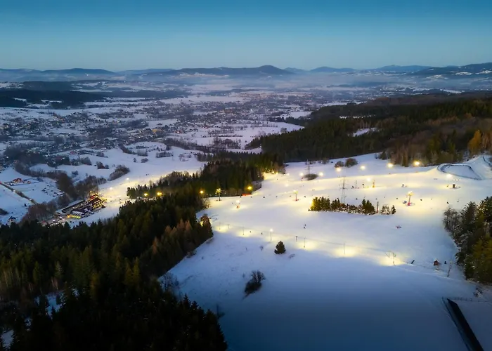 Kompleks Beskid Z Basenem I Stokiem Narciarskim - Blisko Babiej Góry