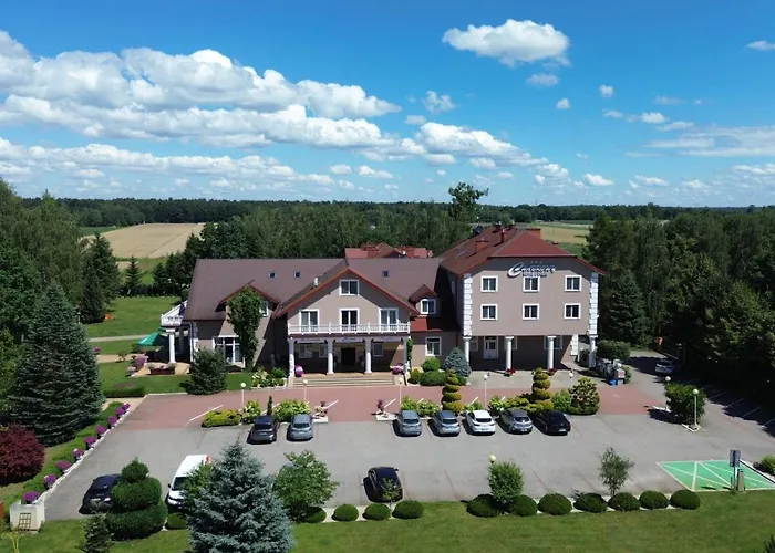 Hotel Chabrowy Dworek