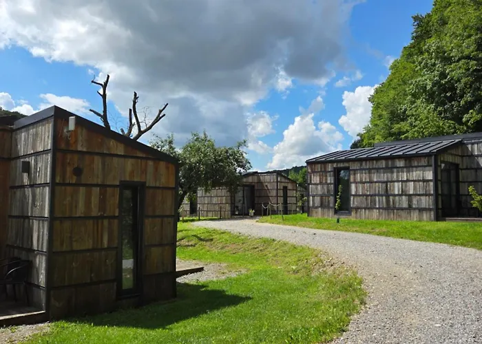 Rózin Pstrągarnia domki całoroczne Jura Krakowsko-Częstochowska