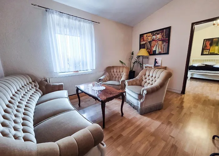 Komfort Inn - Dwór Hubertus