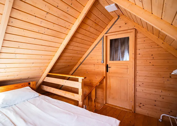 Dadaj Summer Camp - Całoroczne Domki Rukławki