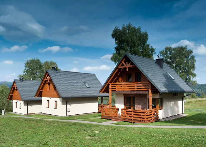 BIESZCZADZKI RAJ Komfortowe domy nad samym Jeziorem Solińskim - Sauna 608-280-713