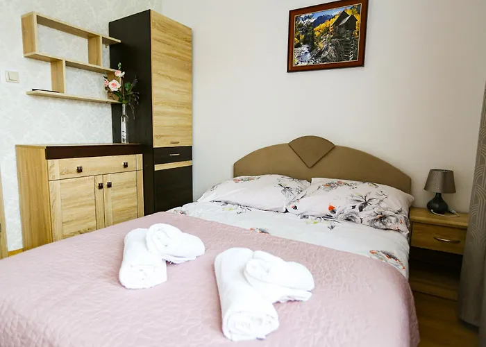 Róża Pokoje&apartamenty