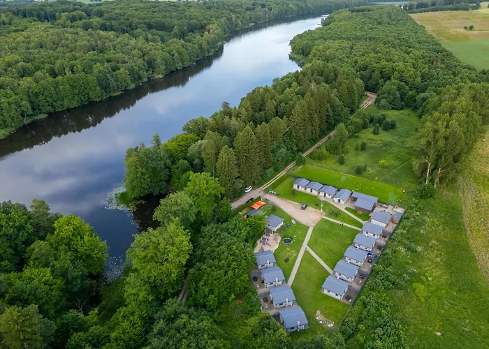 Domki nad Rozlewiskiem Barkowo , Polska