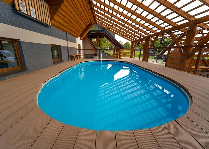 DW Pod Jaworami - jacuzzi, sauna na wyłączność, latem basen podgrzewany