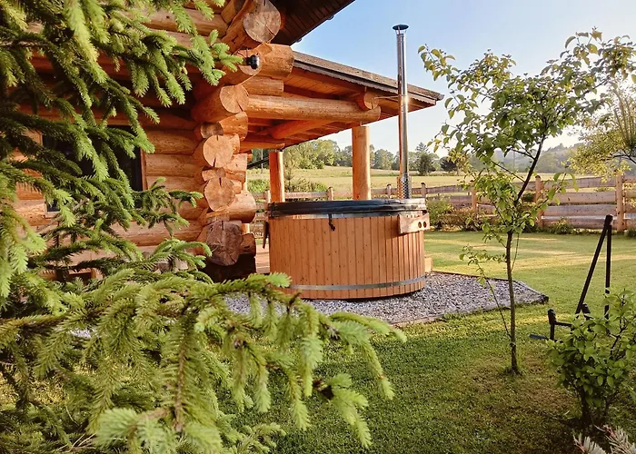 Na Wzgórzu Domki z Bali -Jacuzzi, Balia, Spa