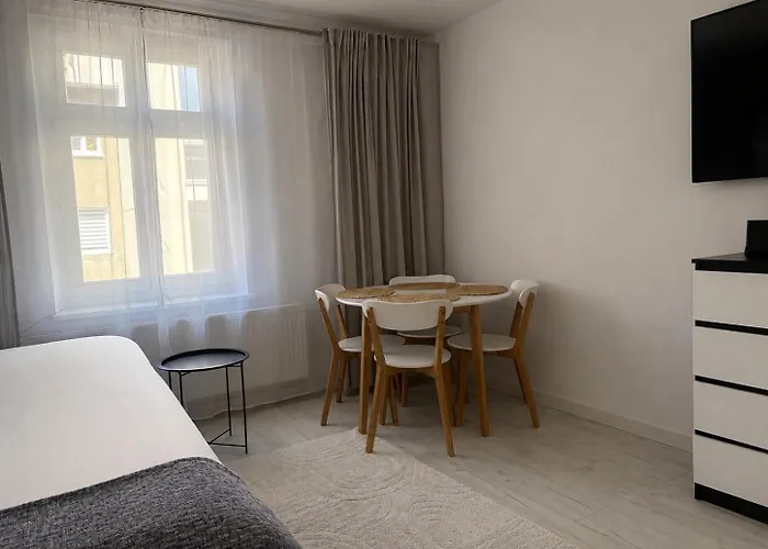 Apartament Lelewela 8