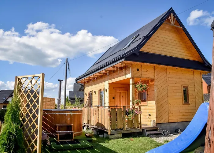 Chata u Hanci z jacuzzi Ząb, Polska