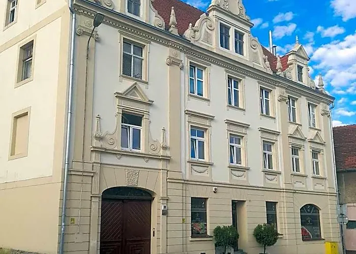 Jedności Hostel