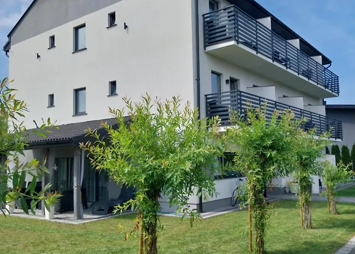 EDEN USTKA- CENISZ SOBIE CISZĘ I BŁOGI SPOKÓJ