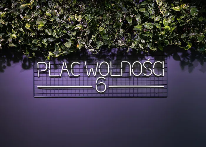 City Break Plac Wolności 6