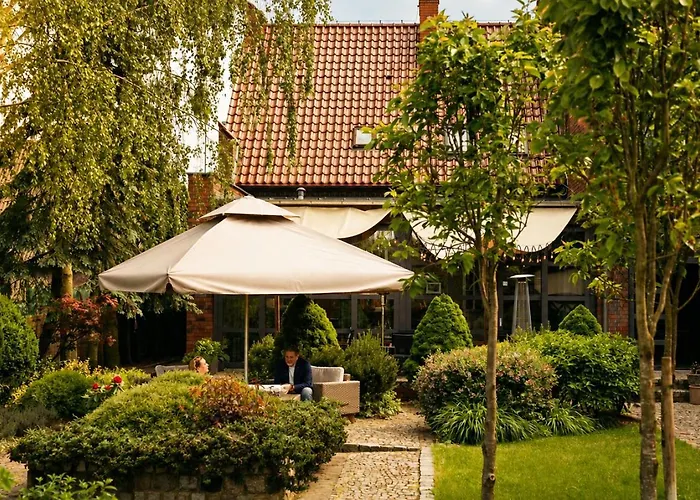 Stara Szkoła Boutique