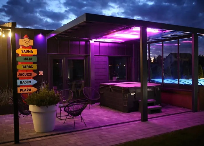 Loox Ostrovo- Boutique House-noclegi nad morzem
