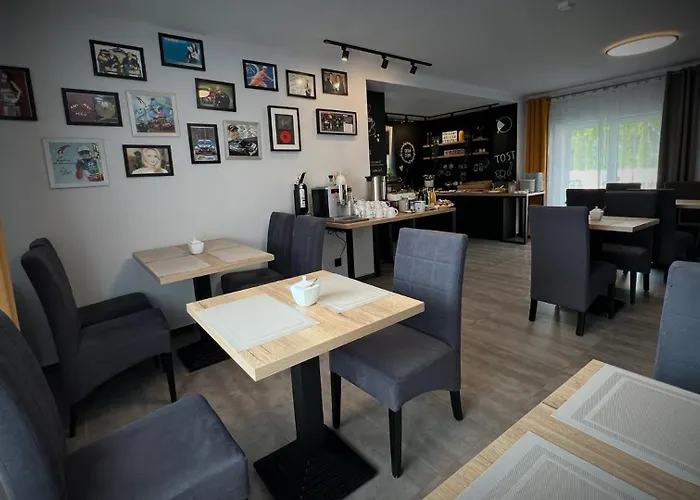 Rezydencja Pod Ochorowiczówką B&B