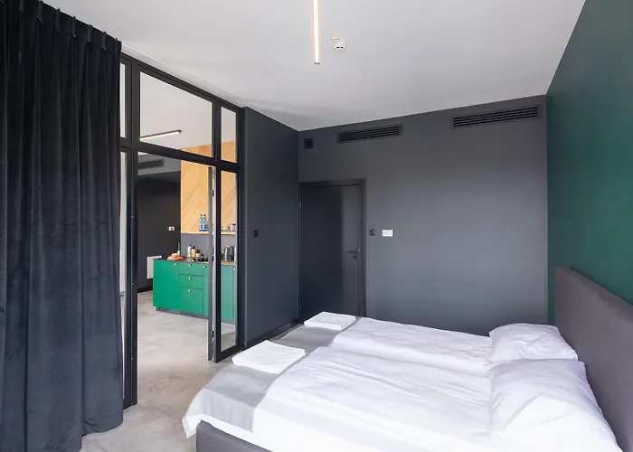 Top Garden Aparthotel