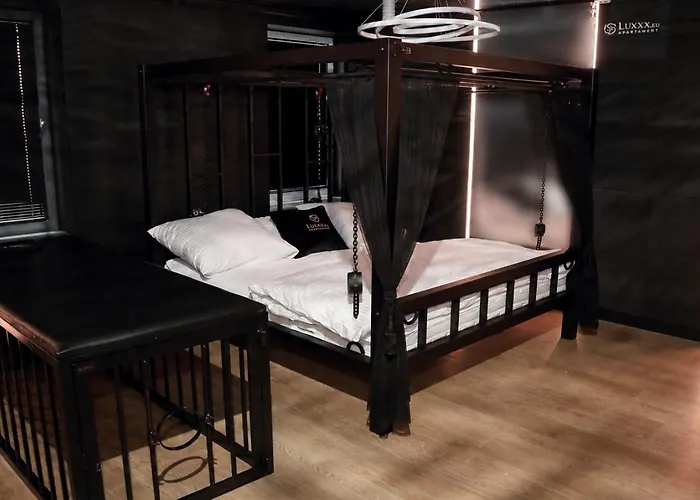 BDSM Luxxx Gorące Serce Częstochowy - ADULTS ONLY