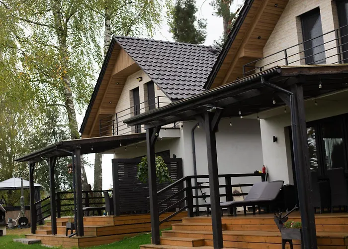 Brama Sanu - Z Prywatną Linią Brzegową Jeziora Solińskiego