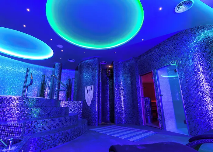 Hotel Astone Conference & Spa
