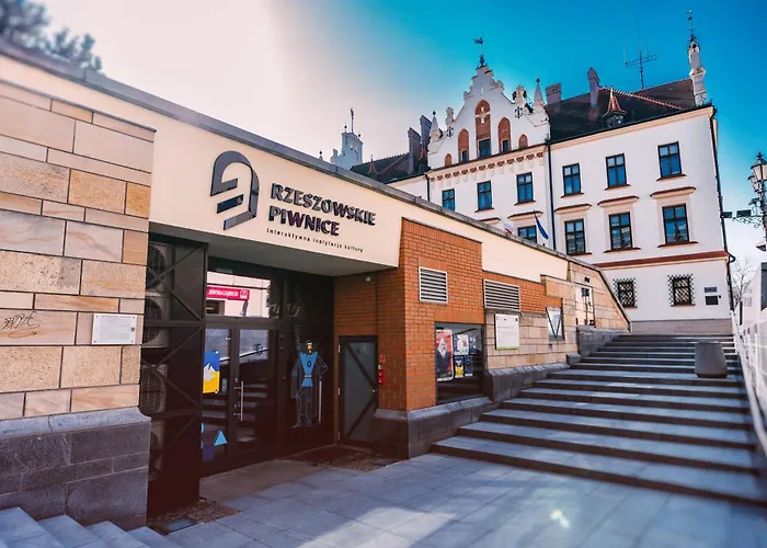Pod Ratuszem