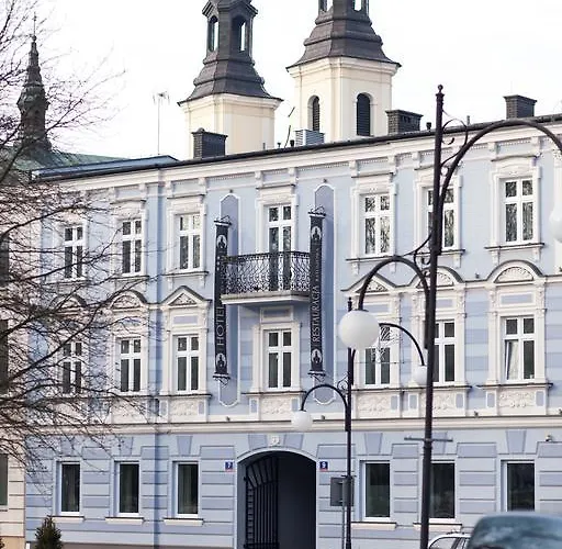 Pod Ratuszem
