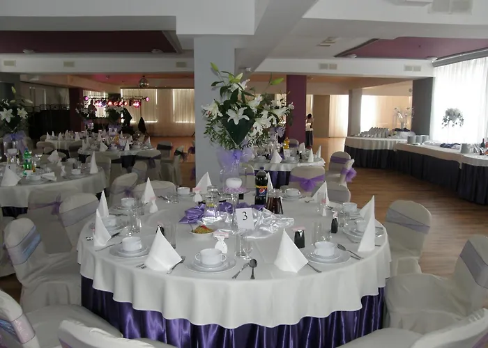 Hotel Akor