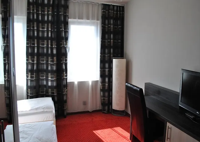 Royal Motel