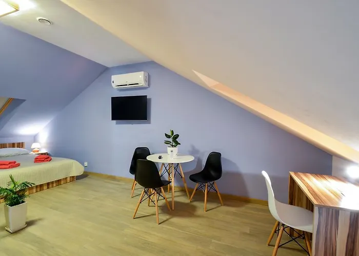 Abies Villa Zagnansk, Polska