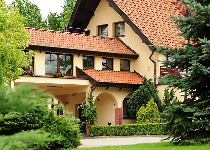 Hotel Bukowy Dworek Geovita