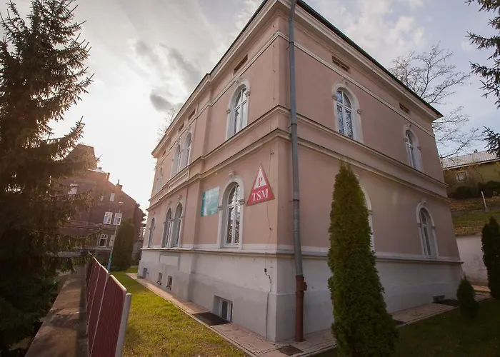 Schronisko Mlodziezowe Ptsm Matecznik