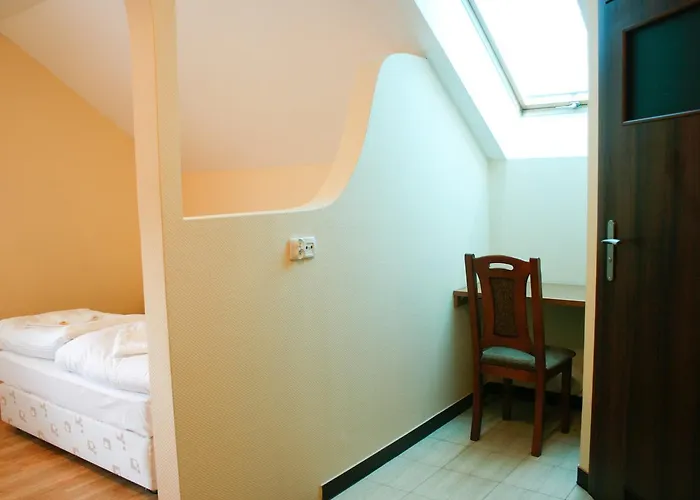 Hotel 7