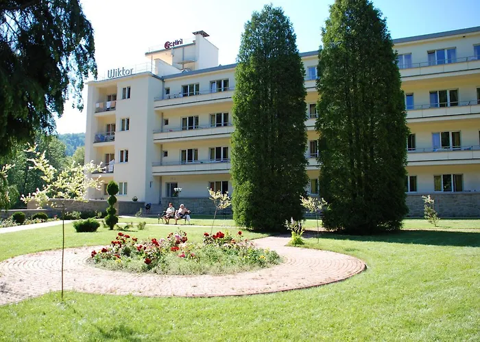 Sanatorium Uzdrowiskowe Wiktor Cechini