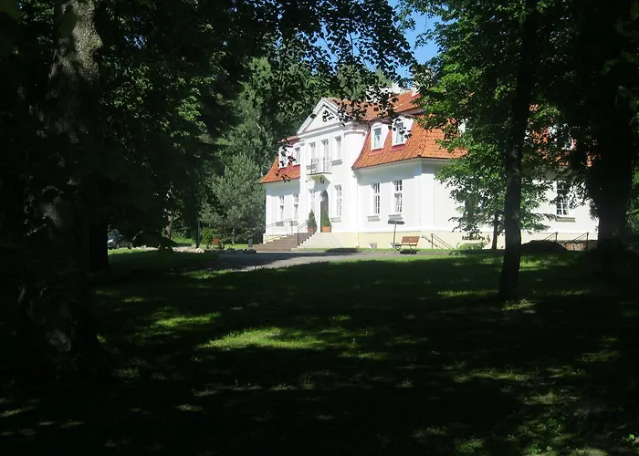 Hotel Księżycowy Dworek