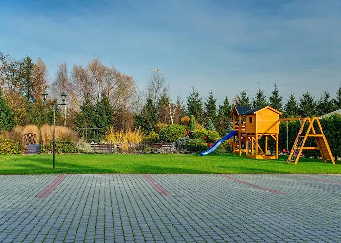 Hotel Piast Tuczempy, Polska