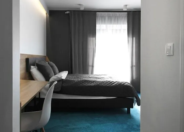 Lemon Plaza Hotel