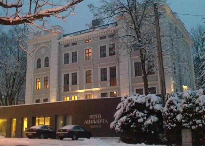 Hotel Alhambra
