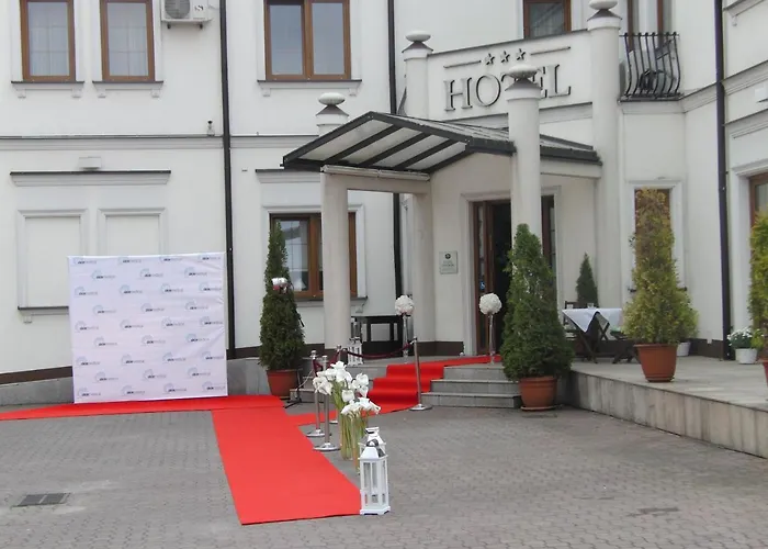 Hotel Dworek***