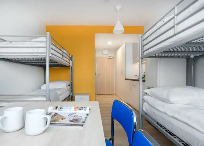 Apart Hostel Познань, Польща