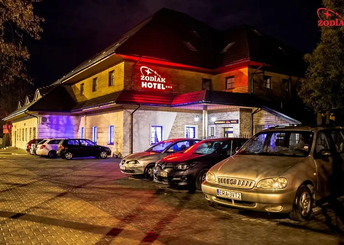 Hotel Zodiak