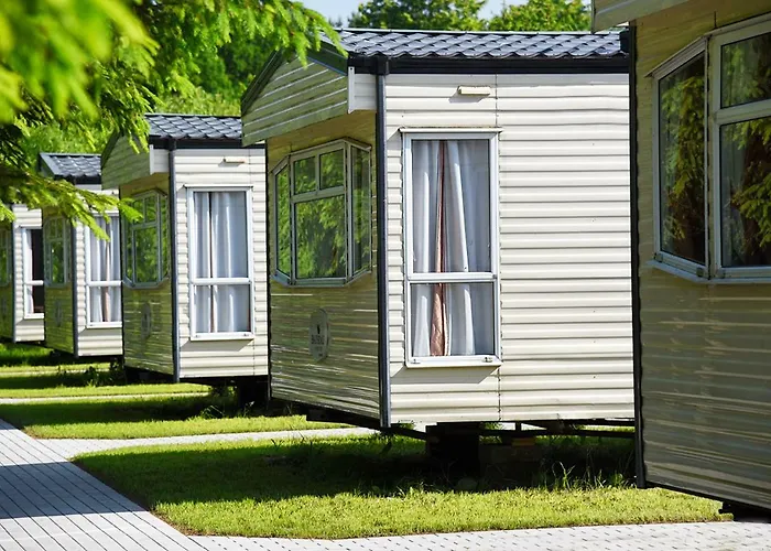 Holiday Lodge