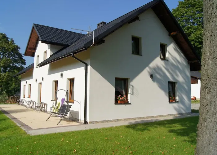 Mietowy Dworek