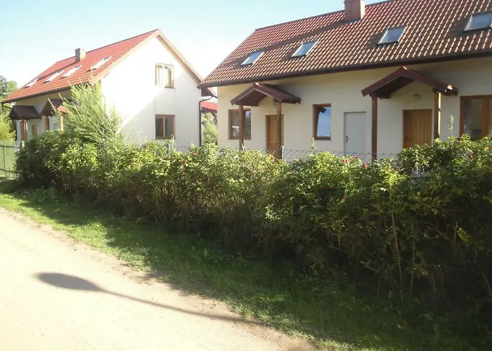 Domki Bliźniaki Z OGRZEWANIEM