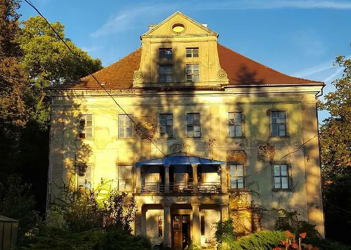 Pałac Rząsiny