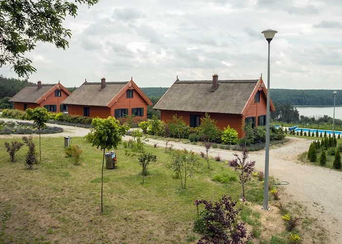 Brzezina Resort - Wille Żnin, Polska