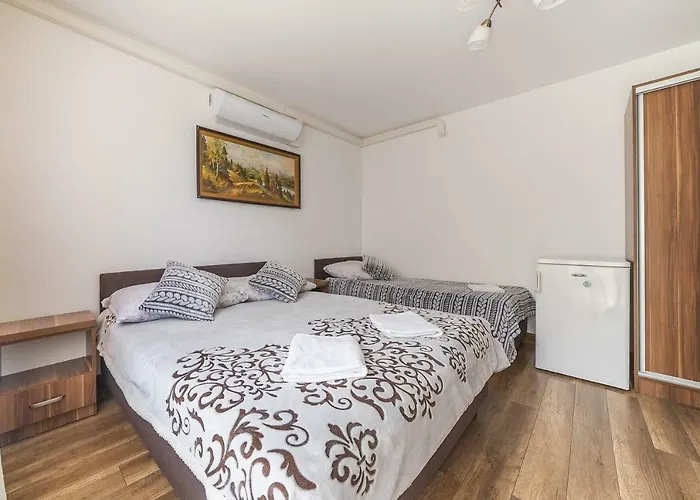 Pokoje i Apartamenty Poducha