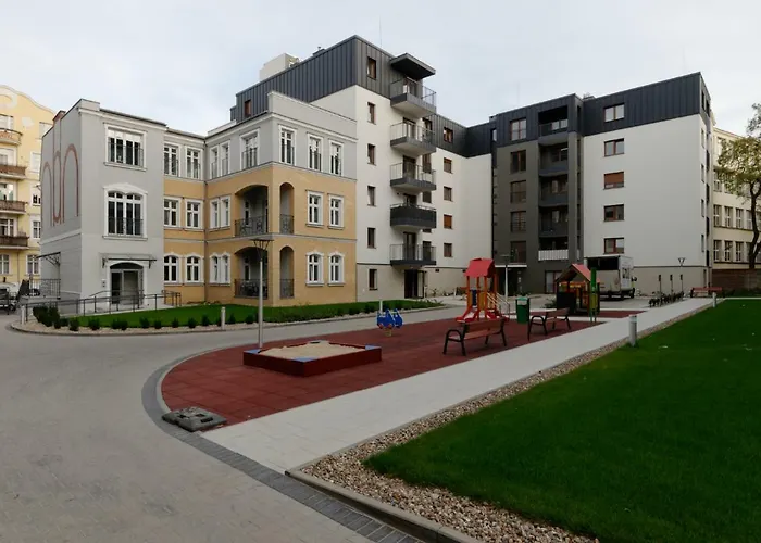 Apple Green Apartments