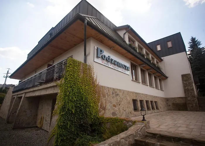 Apartament Podzamcze Roznow, Polska