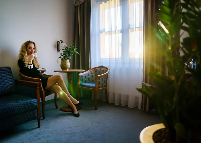 Hotel Nowy Dwór W Zaczerniu